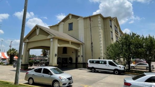 Holiday Inn Express & Suites Houston North